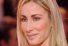 Cosa fa oggi l'ex protagonista di amici? Amici Ricordate Michele Eccolo Dopo La Storia Con La Maestra