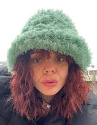 Curly Frills Mint Green Faux Fur Bucket Hat-festival Hat-floppy Hat-fur  Hat-fake Fur Hat-rave Hat-mint Fur Hat-sage Green Fur-y2k Vegan Hat