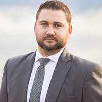 Christopher Brecht's Instagram, Twitter & Facebook