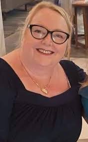 Fiona Potter's Instagram, Twitter & Facebook