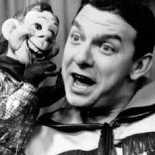 Does anyone know more about Jane Parris? Any relation to Frank Paris?  Frank's original name was Marion Parris. Early in his career, he switched  first names and dropped an “R”. Flyer from