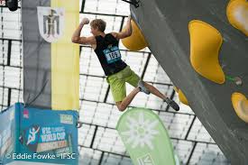 Miriam marco und sportkletterin petra klingler. Munchen Ladt Zum Grossen Ifsc Boulder Weltcup Finale Ins Olympiastadion Ein Kletterszene Com