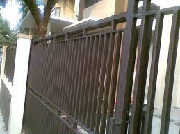 Kombinasi besi hollow & plat besi. Model Pintu Pagar Minimalis Besi Dorong Pagar Pintu Minimalis