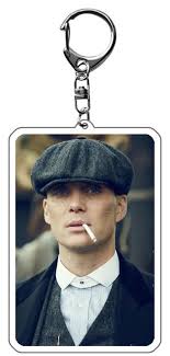 Il taglio di capelli della nota serie tv sta davvero spopolando tra i giovani. Pvc Keychain Haarschnitt Blinder Peaky Saison 5 Tommy Shelby Schlusselanhanger Personalisierte Aliexpress Jewelry Accessories