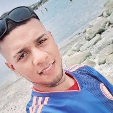 Edwin Aaron's Instagram, Twitter & Facebook