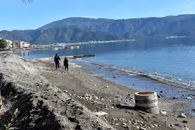 Открыть страницу «marmaris deniz ticaret odası» на facebook. Marmaris Te Deniz 1 5 Metre Cekildi Adaciklar Olustu