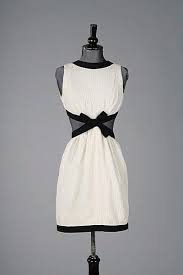 Dress Yves Saint Laurent 1966 Kerry Taylor Auctions Bloglovin Fashion Vintage Dresses Vintage Fashion