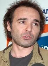 .de birçok başarılı ismin paylaştığı komedi türündeki film olan aile arasında'nın oyuncuları ve konusu haberimizde. Aile Arasinda Oyunculari Ve Kadrosu Sinemalar Com