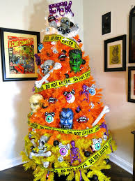 Inspired by some of my previous holiday decorating adventures, today i thought i'd highlight some beautiful christmas tree decorating ideas! 21 Best Halloween Christmaá¹£ Tree Decorating Ideas