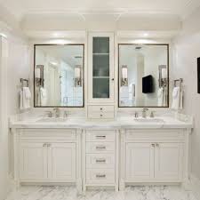 Today's roundup of beautiful bathroom vanity designs eschews excess lines, fuss and bother and keeps things straight and streamlined. Double Vanity Ideas For Small Bathrooms Nitedesigns Com