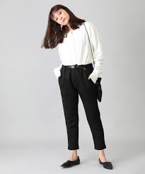 着回し最強パンツ こなれ見えする大人の テーパードパンツ コーデ特集 folk ファッションアイデア 着回し パンツ