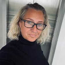 I'm looking into Sun Siyam Olhuveli or Cinnamon Dhonveli Maldives , I can't  decide which one to go to, I know Sun Siyam has a great house reef & when I  look