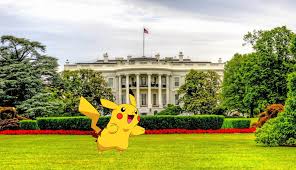 Älskar inredning i vitt, grått, svart och inslag av smutsrosa. Man I Pikachu Kostym Klattrade In Till Vita Huset For Att Han Ville Bli Youtube Stjarna Feber Webb