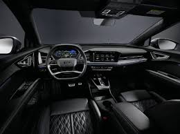 Bekijk alle audi q4 sportback specificaties, prijs, review of lease deze q4 via mountox. Preview 2022 Audi Q4 E Tron Arrives With Concept Car Looks High Tech Cabin