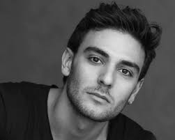 Eugenio mastrandrea is an actor, known for a.c.a.b. Chi E Eugenio Mastrandrea Curiosita E Vita Privata Dell Attore Italiano Donnemagazine It