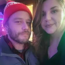 Why does Husqvarna 550 XP motor stay at high speed and not throttle down to  idle?