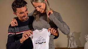La montée de l'alpe d'huez avec marion rousse et nicolas geay. Julian Alaphilippe Et Marion Rousse Vont Avoir Un Enfant