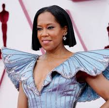 It's been called the red carpet economy, where thousands work largely unseen by the public, performing all. Oqez7o51puxy0m