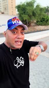 اعيش لمين يا دنيا ما أنا ميت ميت