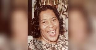 Darla Meeks's Instagram, Twitter & Facebook