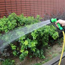Transform Your Garden Routine With the 7 Function Multifunctional Water Spray Gun