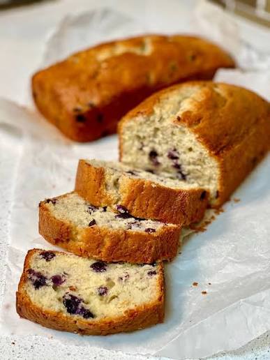 Budín de Arándanos y Nuez de Macadamia
