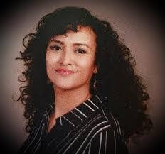 Debra Lawry's Instagram, Twitter & Facebook