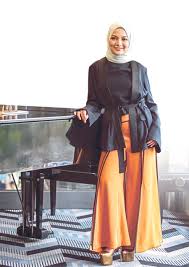 Rindu awak separuh nyawa full episod. Neelofa On The Go