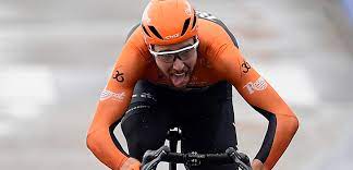 Niet aan de nieuwe regels van de internationale wielrenunie uci. Jan Willem Van Schip Soms Ben Ik Te Optimistisch Maar Vandaag Lukte Het Wielerflits