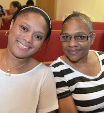 Community tea celebrates scholarship winners