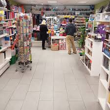 Librería papelería Compás
