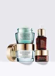 Moisturizer Types Estee Stories Blog Esteelauder Com Estee Estee Lauder Estee Lauder Advanced Night Repair