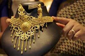 Credit photo, video clips and music credit goes to their copyright owners. Gold Rate Hits Rs72 100 Per Tola In Pakistan Business Dunya News