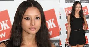 Leah Weller's Sexy Feet and Legs in Studs, Tassels, and Fur