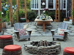 Decorate the seats with colorful cushions to complement the earthy tones of the gravel and add an extra comfort feature to your setting. Outdoor Seating Ideas Around Fire Pit Ran Sum Patio