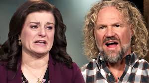 Sister Wives Season 19: Breanna and Aurora's Shocking News About Robyn and  Kody