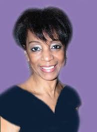 Raquel Valentine's Instagram, Twitter & Facebook