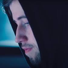 He initially had no musical background, however, he later taught himself by watching tutorials on youtube based on music production. Alan Walker Music Sheets Music Artists Virtual Piano