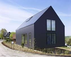 Faserzementplatten An Dach Und Wand Eines Einfamilienhauses Schwarzes Haus Haus Haus Erweiterungen