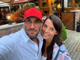 „sosem én szakítottam, mindig kidobattam magam berki mazsi: Budai Luxusingatlanba Koltozott Felesegevel Berki Krisztian Habostorta Hu