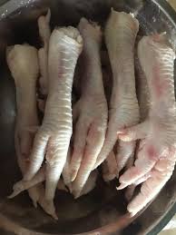 Kalau nak buat sup ayam, wajib ada sup bunjut kan? Pressure Cooker Kaki Ayam Yang Direbus Makanan Cina