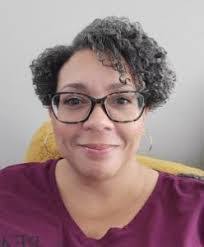 Lori Gresham's Instagram, Twitter & Facebook