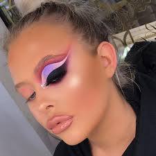 Vicky Knott (vmkstudios)