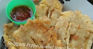 Sambal terasi tomat merah paling enak dimakan bersama nasi putih, ayam bakar, ikan bakar atau pecel lele, dilengkapi dengan pepes tahu, pete bakar resep sambal terasi ini adalah sambal terasi mentah yang pedas khas sunda jawa barat asli. 10 Resep Pisang Peppe Sambel Terasi Khas Makassar Enak Dan Sederhana Ala Rumahan Cookpad