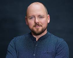 Eric Dyck's Instagram, Twitter & Facebook