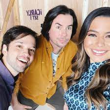 Icarly 2021 izle, icarly oyuncuları, konusu ve tüm sezonları ile izle. Miranda Cosgrove Zeigt Erstes Bild Von Icarly Reunion Promiflash De