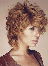 Epingle Sur Short Curly Wavy Haircuts