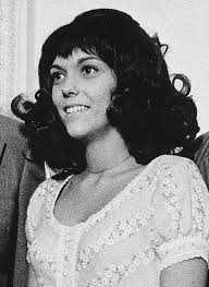TIL that the song "She's out of my life", made famous by Michael Jackson,  is about Karen Carpenter (of The Carpenters). : r/todayilearned