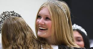 West Burlington High School 2023 Homecoming King and Queen crowned