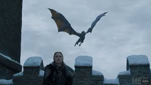 Fanii celui mai urmărit și premiat serial de televiziune game of thrones așteaptă cu nerăbdare finalul poveștii. Din Culisele Game Of Thrones De Ce A Ajuns Daenerys Targaryen In Spital Si Sursele De InspiraÅ£ie Ale Serialului